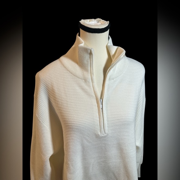 Women's Cream Quarter Zip Sweatshirt - Picture 4 of 6